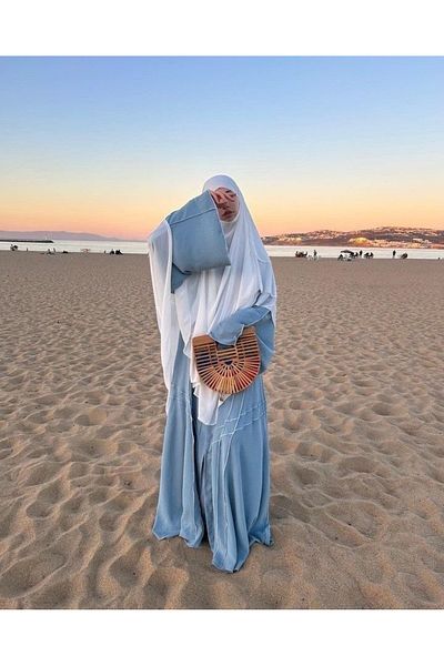 SAVANNAHSTAR Chiffon souffle shawl with ready veil four-string medina silk