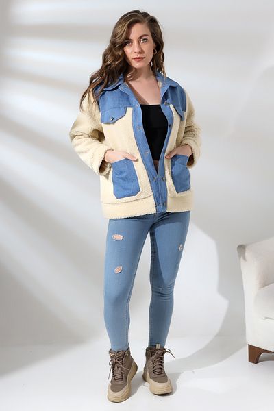 Butik Beyza Palton de pluș cu detalii din denim