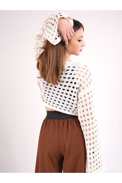 JUST MAY Kadın Bek Ajurlu Ispanyol Kol Delikli Crop Triko Kazak