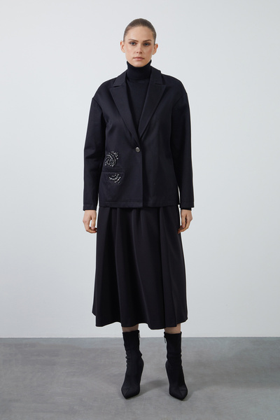 GİZİA İşleme Detaylı Siyah Blazer Ceket