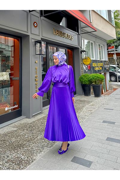 BUTİK C Satin Look Pleated Skirt