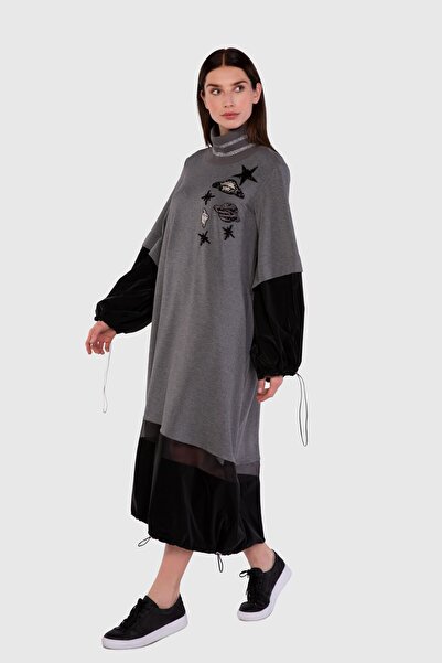 GIZIA SPORT Işleme Detaylı Transparan Şeritli Antrasit Elbise