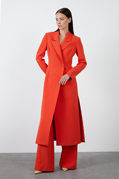 GİZİA Yırtmaç Detaylı Kırmızı Uzun Ceket Elbise