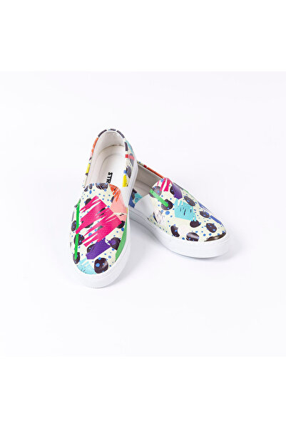 Streetfly حذاء رياضي نسائي ملون