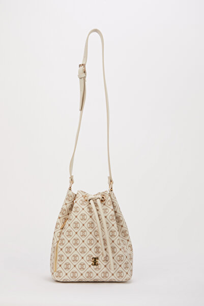 Pierre Cardin حقيبة كتف نسائية فانيليا 05PO24Y1913