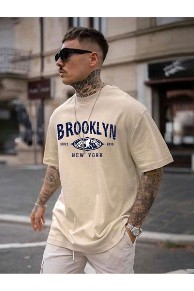 BYMEER Μπλουζάκι με στάμπα Brooklyn σε μπεζ χρώμα