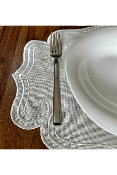 NURHAN HOME COLLECTION Curly Model Ecru Embroidered American Service Plate