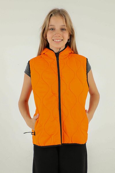 Black One Hooded Double Pocket Zipper Detailed Girl's Vest