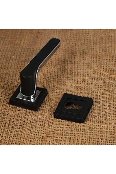 KOLDOOR Zirve Luxury أسود كروم مربع شارة Yale مقبض باب فولاذي في الأماكن المغ...