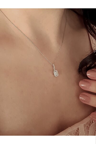 Sirius Pırlanta F Renk 0,23 Karat Pırlanta Baget Kolye