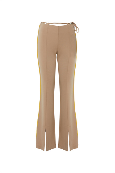 GIZIA SPORT Beli Bağlama Detaylı Ön Paça Yırtmaçlı Bej Flare Pantolon