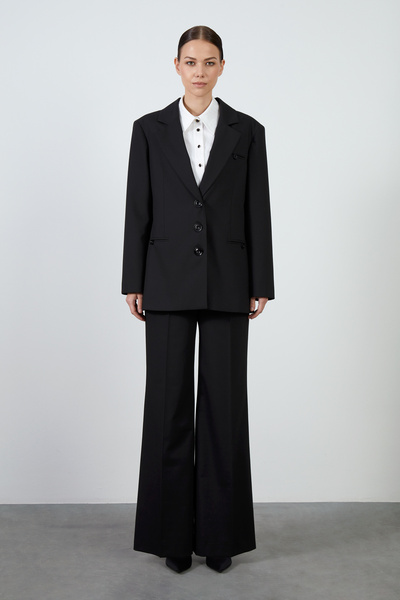 GİZİA Mono Kapamalı Oversıze Ceket Siyah Takım