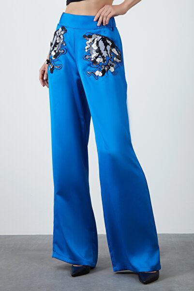 GİZİA Nakış Ve Payet İşleme Detaylı Mavi Saten Pantolon