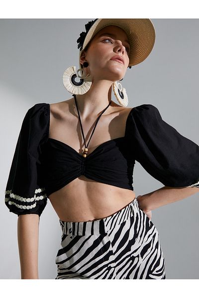 Koton Melis Ağazat X Koton - Ethnic Look Μπλούζα με μπαλόνι μανίκι Crop