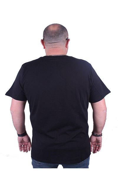 MocGrande Ανδρικό μπλουζάκι με λαιμόκοψη σε μεγάλο μέγεθος DOP 23176 ΜΑΥΡΟ