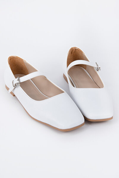 Diardi حذاء باليرينا يومي باللون الأبيض للنساء