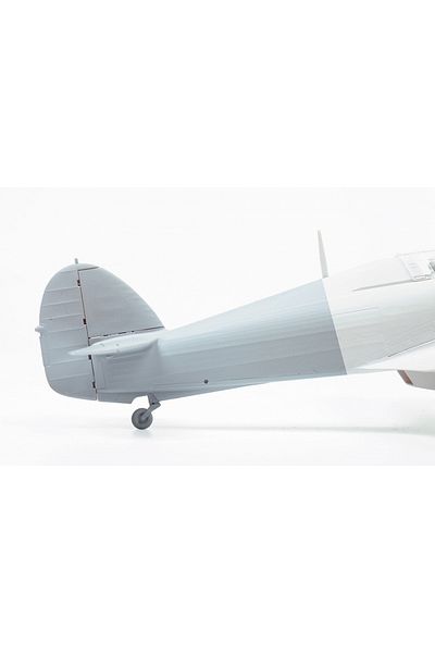 Zvezda 1/72 Hawker Hurricane Mk II C Plastic Aircraft Model Kit, Disassembled Hobby Set