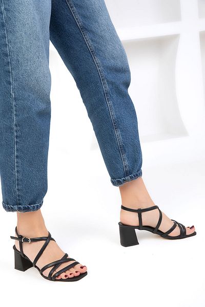 SOHO Black Women's Classic Heeled Shoes 17807