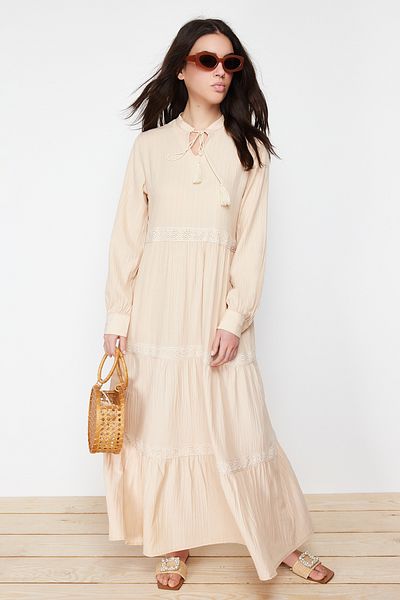 Trendyol Modest Detailní tkané šaty z kamenné krajky TCTSS24EB00058