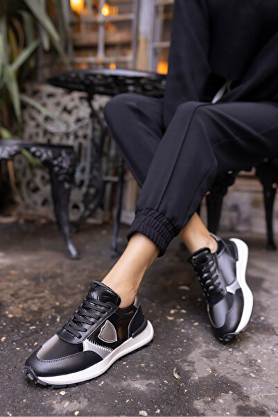 ANGELİNA JONES MUÇİ ДАМСКИ ГРАДИНСКИ КЕЦАТОНИ BLACK PARASUT