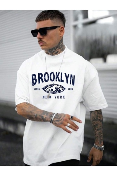 BYMEER Bela majica Brooklyn Štampano Oversize kroj