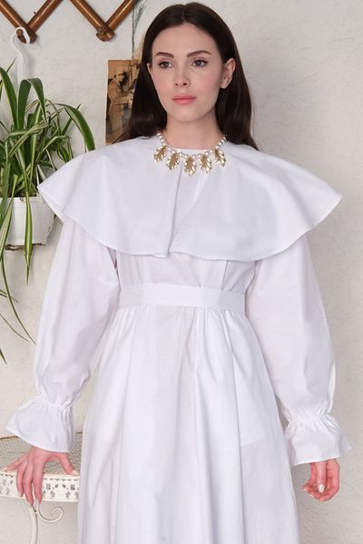 Ceylan Otantik Rochie albă cu guler larg