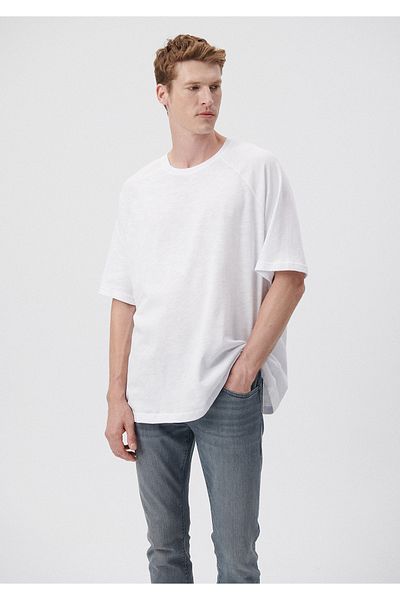 Mavi Λευκό μπλουζάκι με λαιμόκοψη πλήρωμα Loose Fit / Loosely Comfortable Cut 0611677-620