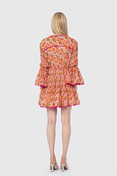 GİZİA Büzgülü Çıtır Çiçek Desenli Mini Turuncu Elbise