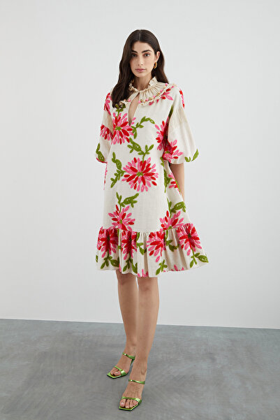 GİZİA İşleme Yaka Detaylı Çiçekl Desenli Pembe Elbise