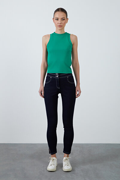 GİZİA Bisiklet Yaka Sıfır Kollu Basıc Yeşil Bluz