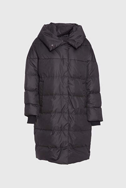 GİZİA Kapüşonlu Midi Boy Siyah Mont