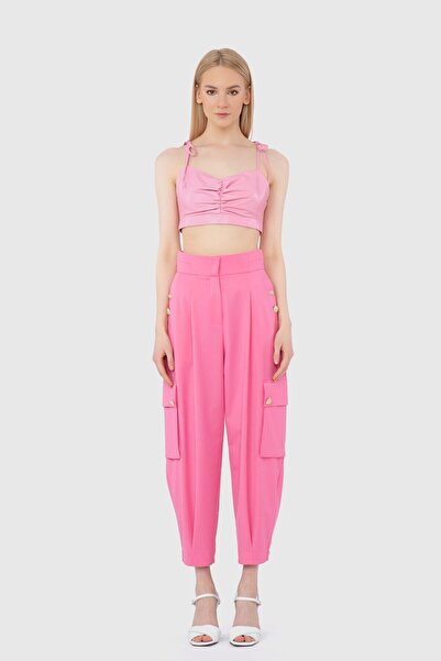 GİZİA Metalik Düğme Detaylı Kargo Rahat Kesim Pembe Pantolon
