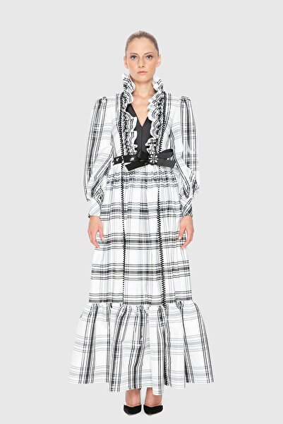 GİZİA Fırfır Yaka Detaylı Işlemeli Uzun Siyah Elbise