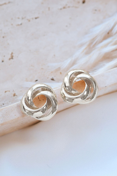AURRARİ Silver Loop Earrings