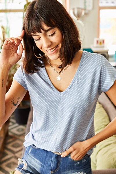 Olalook Γυναικείο μπλουζάκι μωρό μπλε μπροστινό πίσω V λοξό TSH-19000282