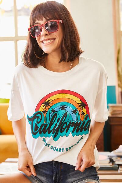 Olalook Γυναικείο T-Shirt εκρού Rainbow printed TSH-19000519