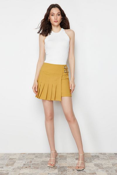 Trendyol Collection Ecru Halter Neck Basic pletená halenka TWOSS24BZ00247