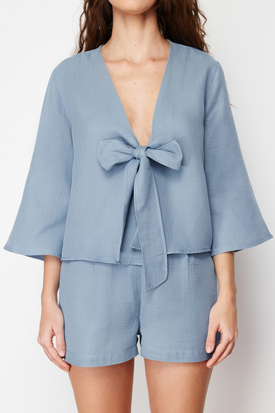 Trendyol Collection Μπλε 100% βαμβακερό δέσιμο/κορδέλα/φιόγκο Λεπτομερές σετ πιτζάμες με σορτς μουσελίνα THMSS24PT00077