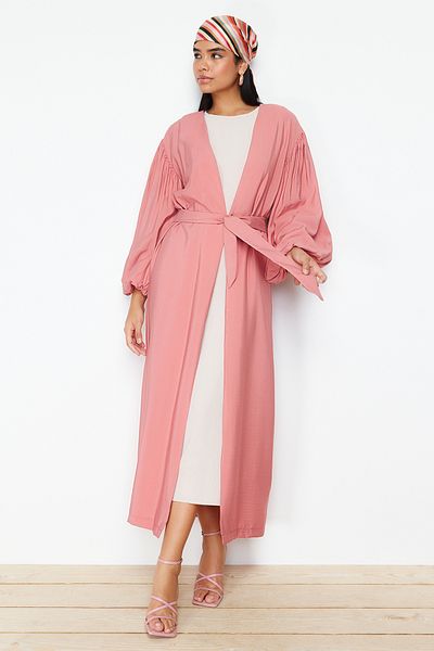 Trendyol Modest Getrocknete lange gewebte Mütze mit Rosengürtel und Ferace &amp; Abaya TCTSS24KF00001