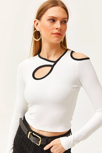 Olalook Women's Ecru Low-cut Lycra Ottoman Blouse BLZ-19002516