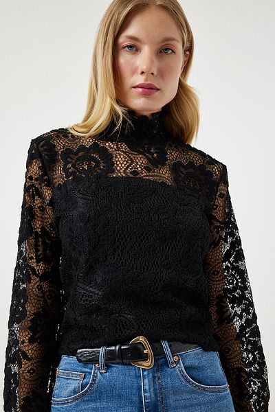 Happiness İstanbul Schwarze, elegante Bluse mit Stehkragen und Spitze TP00022