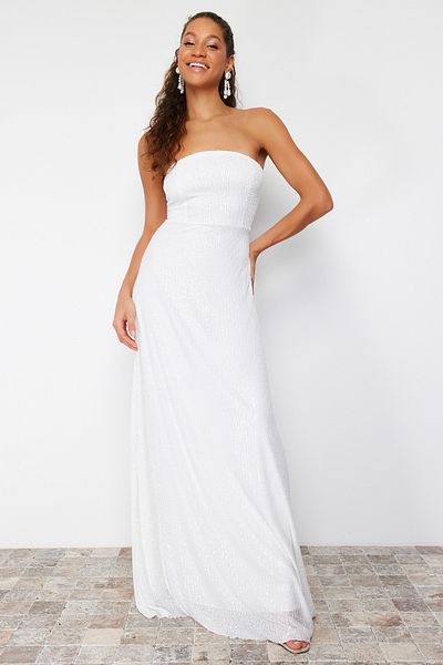 Trendyol Collection Λευκό A-Cut πλεκτό μακρύ βραδινό φόρεμα με παγιέτες - TPRSS24AE00039 για γάμο/γάμο