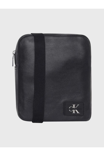 Calvin Klein ERKEK OMUZ ÇANTASI ZM0ZM02569-BDS