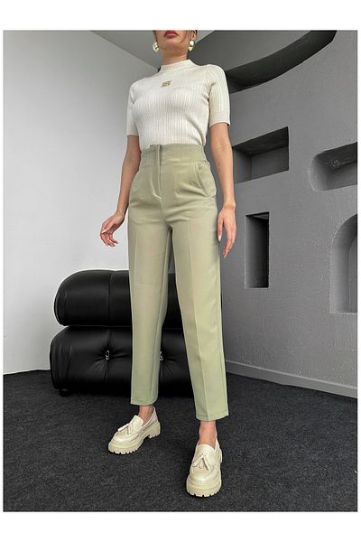 ESRAHELVACI Green High Waist Carrot Trousers