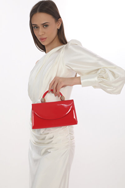 womenacs Red Color Shiny Patent Leather Evening Dress Women's Bag Hand and Long Strap Use (with Chain Strap)