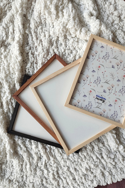 Wooden Factory إطار خشبي أصلي، قابل للاستبدال، إطار فارغ من قطعة واحدة (مع حماية أمامية)، مقاس 24 × 30 سم