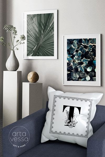 Artavessa Husă de pernă decorativă din piele artificială cu literă T imprimată digital pe două fețe