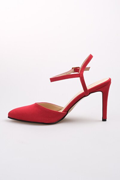 Mio Gusto Lucia Kırmızı Renk Süet Bilek Bantlı Yandan Tokalı Kadın Topuklu Ayakkabı