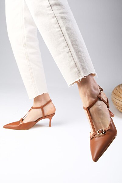 Mio Gusto Tan Color Open Back Strap Women's Heeled Shoes