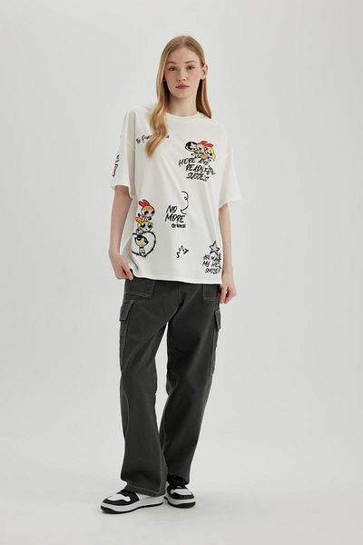 DeFacto Powerpuff Girls Print Oversize T-Shirt - Crew Neck, Short Sleeve C3793Ax24Sm